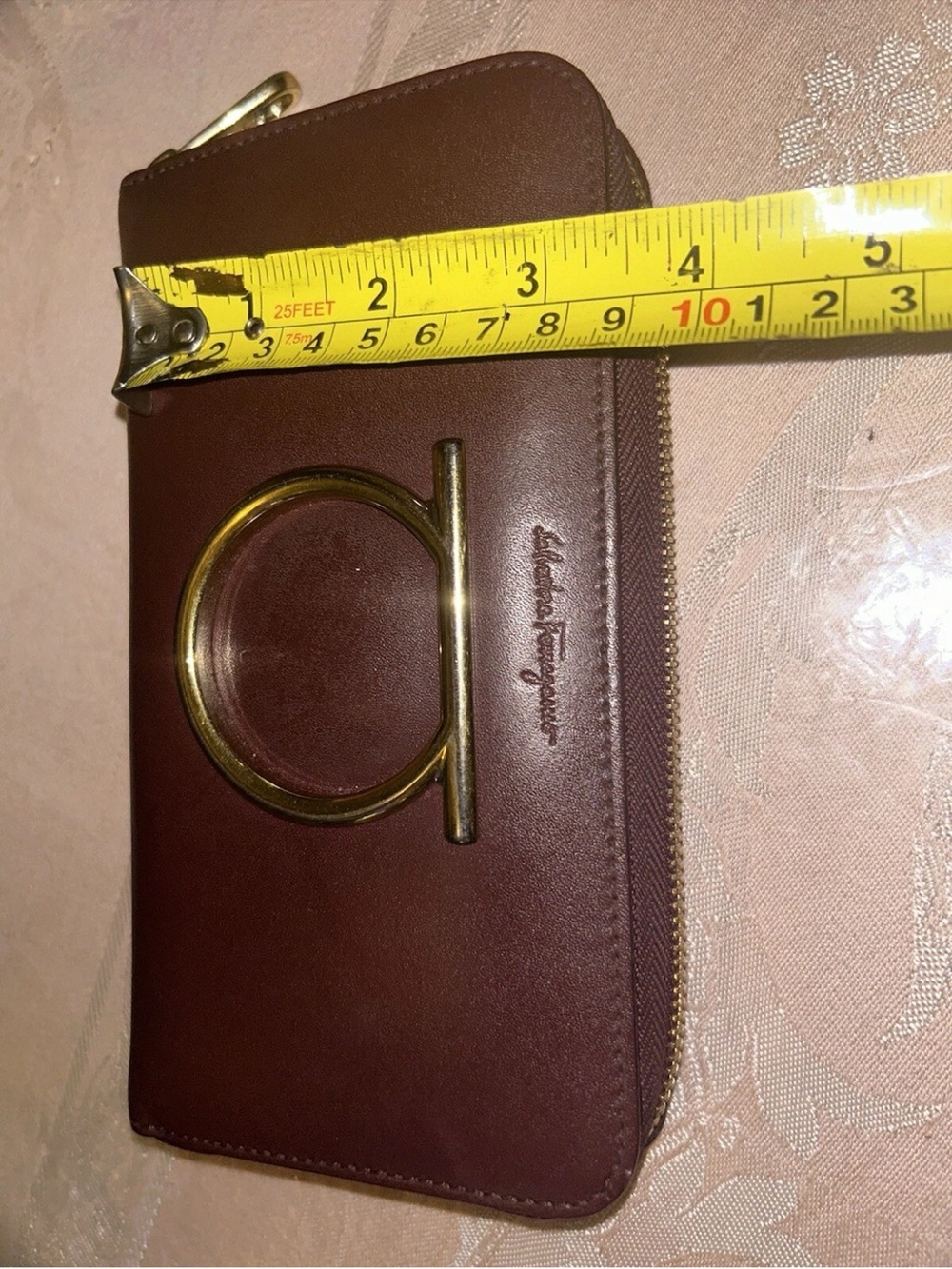 Salvatore Ferragamo Gancini Zip Around Continental Wallet Wine Burgundy - Picture 12 of 13